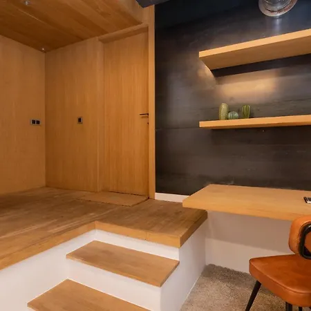Petit Luxe Loft Apartment Terrassa